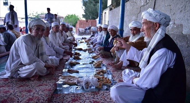 SAVAŞTAN KAÇAN ÖZBEKLER 39 YILDIRCEYLANPINARDALAR