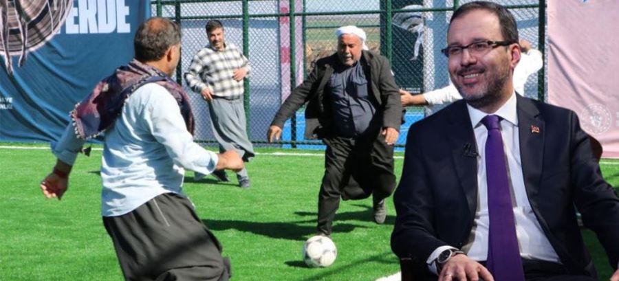 BAKAN KASAPOĞLU AÇILIŞ İÇİN URFA