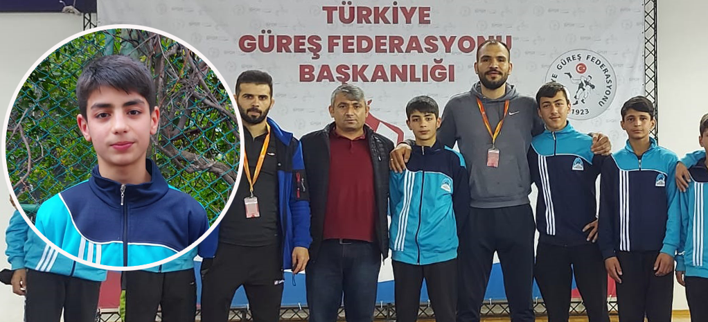 URFALI GÜREŞÇİ YİNE TÜRKİYE ÜÇÜNCÜSÜ OLDU 