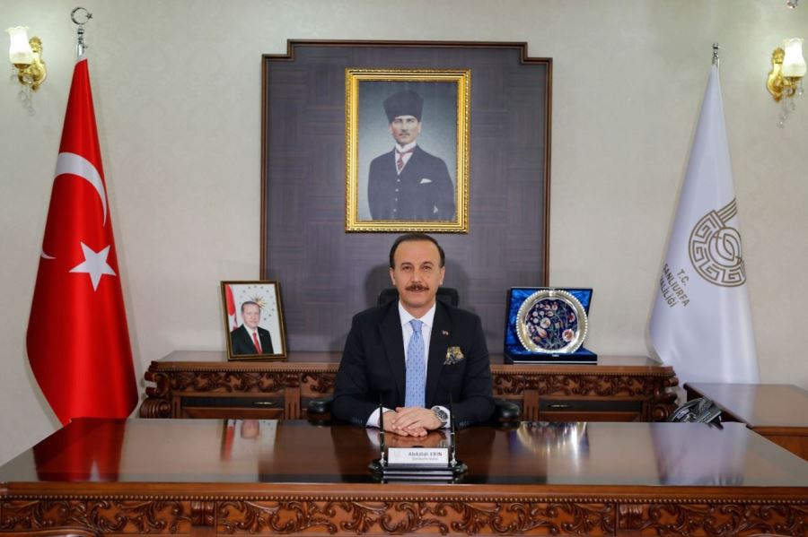 Vali Erin’den Berat Kandili mesajı