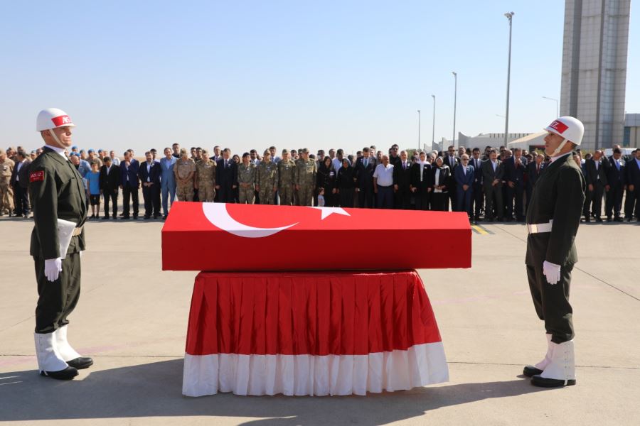 Şehit uzman çavuş memleketine uğurlandı