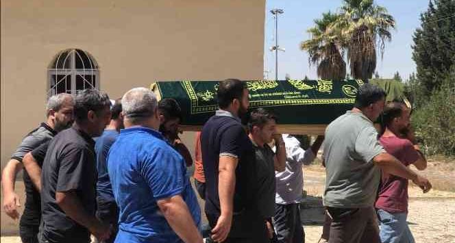 İstanbul’da saplantılı olduğu şahıs tarafından öldürülen 16 yaşındaki Beyza Doğan, memleketi ceylanpınar’da defnedildi