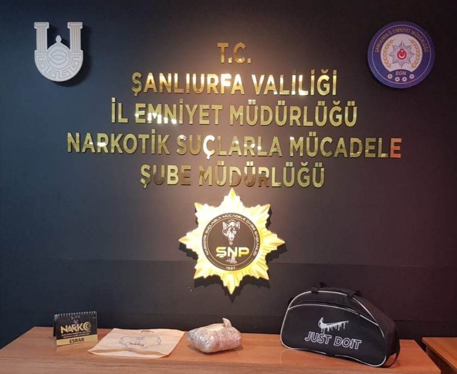 Urfa’da yolcunun valizinden çıktı!