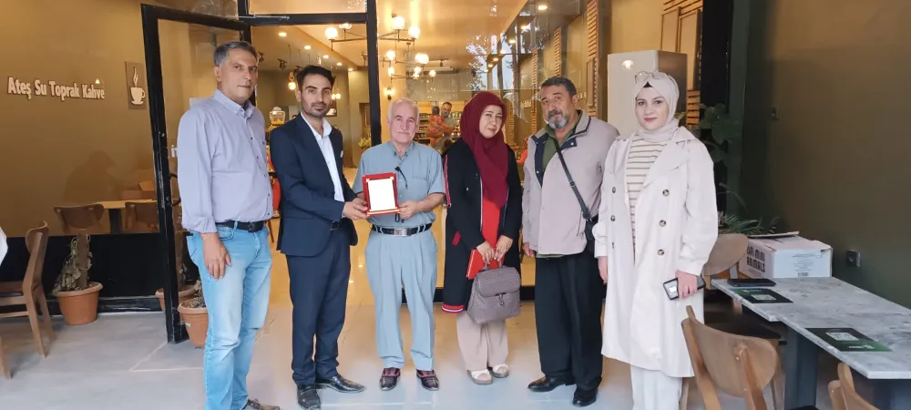 Yazarlar ve Şairler Suruç