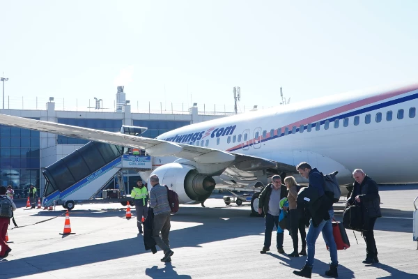 Çek Cumhuriyeti’nden charter seferi ile yabancı turist kafilesi Kayseri’ye geldi