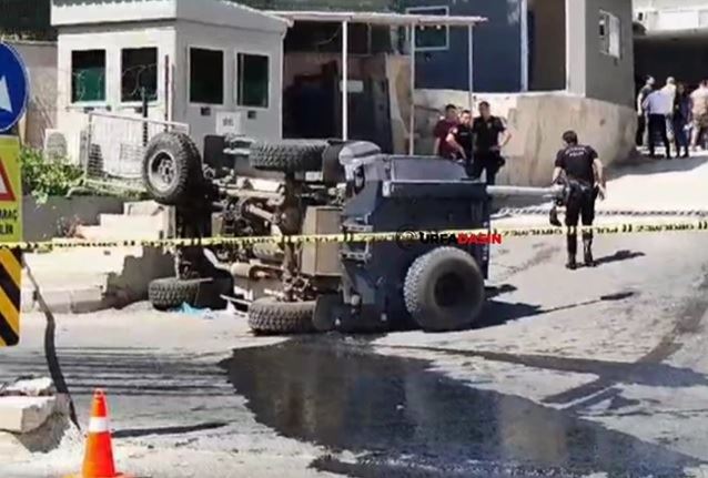 Şanlıurfa’da Zırhlı Polis Aracı Devrildi: 1 Şehit