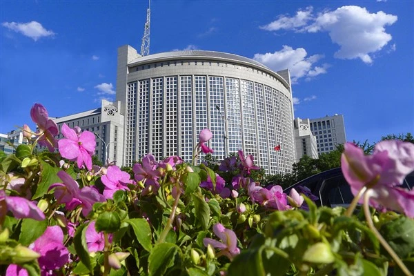 Çin’den Pakistan-İran diyaloguna destek