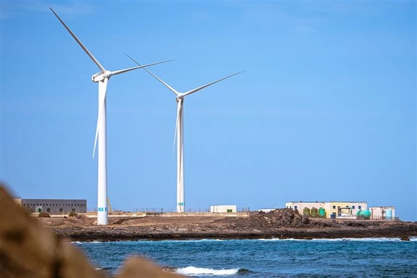 Belçika Dışişleri Bakanı Lahbib’den Uluslararası Temiz Enerji Günü mesajı
