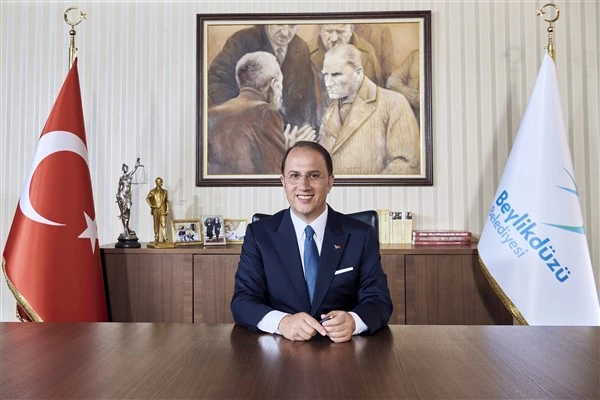 Başkan Çalık Beylikdüzü’ne yeniden aday oldu