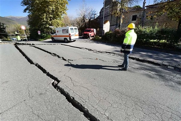 Kişida: “Dokuz ilçeye ulaşım sağlandı ve 287 kişi kurtarıldı