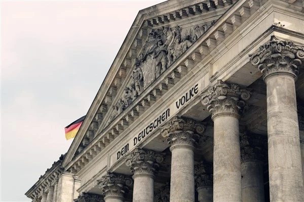 Almanya Başbakanı Scholz’dan Fransa Başbakanı Attal’a tebrik