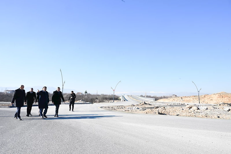 Başkan Gürkan, Kuzey Kuşak bağlantı yolunda incelemelerde bulundu