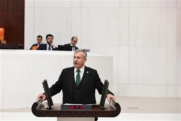 Gelecek Partili Özdağ’dan Cumhurbaşkanı Yardımcısı Yılmaz’a soru önergesi 