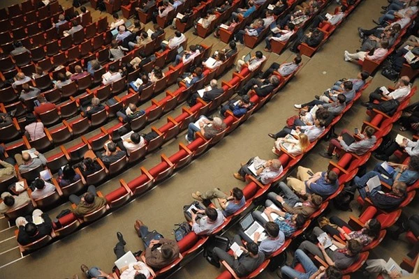 Bakan Tekin, Düzce’de öğrencilerle bir araya geldi