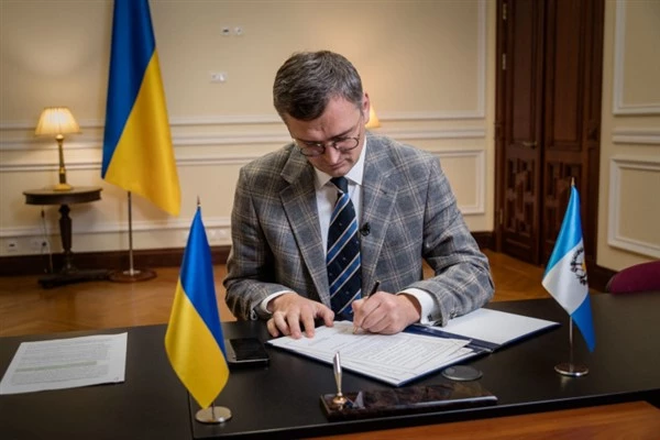 Kuleba: “AB, Ukrayna