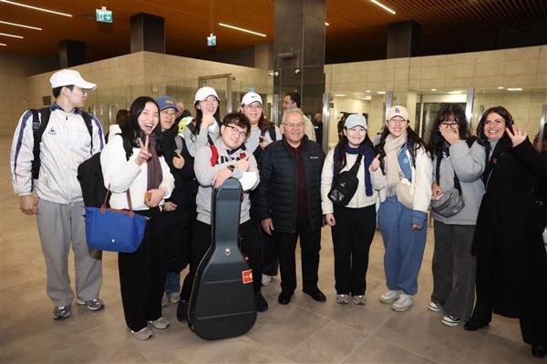 Başkan Büyükkılıç, Kayseri Havalimanı