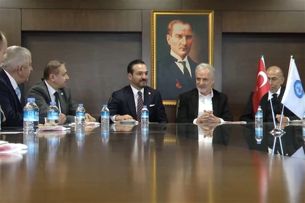 Zorlu, İskenderun Gazeteciler Cemiyeti ve Ticaret ve Sanayi Odası