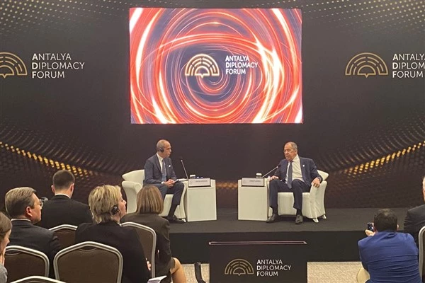 Lavrov: Bağımsız bir Filistin devletinin kurulması konusundaki kararlar sabote edildi