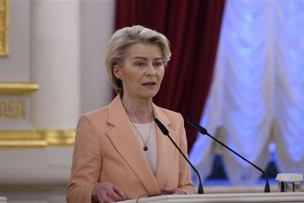 AB Komisyonu Başkanı Leyen