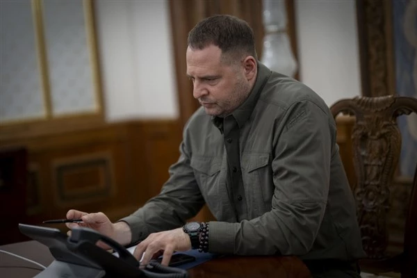  Yermak, Hindistan Başbakanının Ulusal Güvenlik Danışmanı Doval ile görüştü