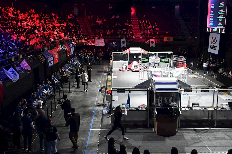 9 farklı ülkeden 153 takım FIRST® Robotics Competition ile İstanbul’da bir araya geldi