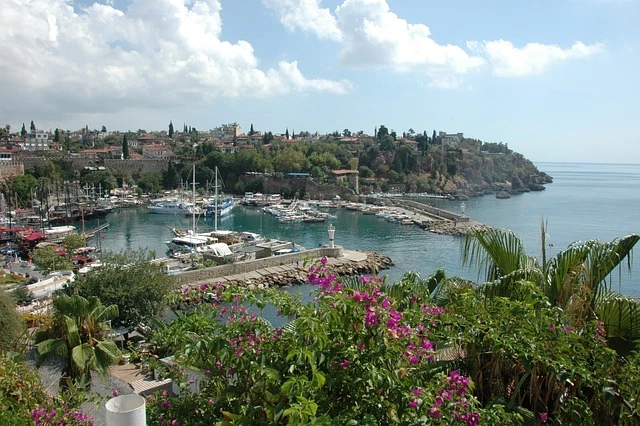 Bakan Ersoy: Antalya