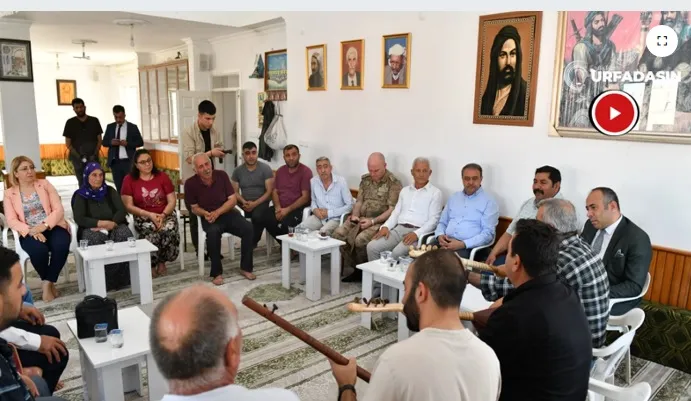 Şanlıurfa Valisi Hasan Şıldak, Cemevlerini de  talepleri dinledi.