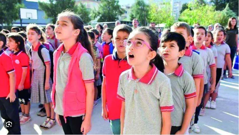  Çocuklarını Okula Göndermeyen Ailelerin Yardımları Kesilecek