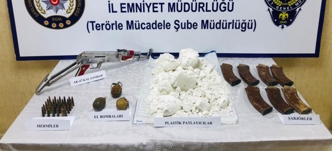 Akçakale Sınırda Çok Sayıda Mühimmat Ele Geçirildi