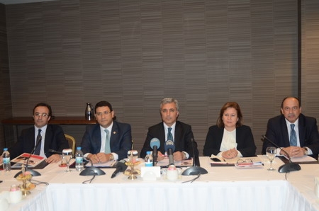 Barış süreciyle ilgili toplumda bilgi kirliliği var