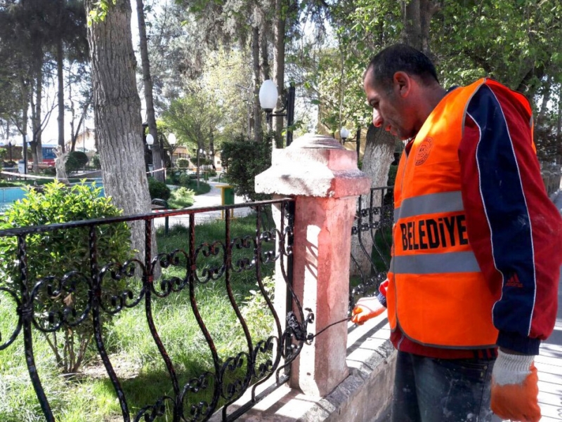 Ceylanpınar Belediyesi Bahar Çalışmalarına Devam Ediyor 