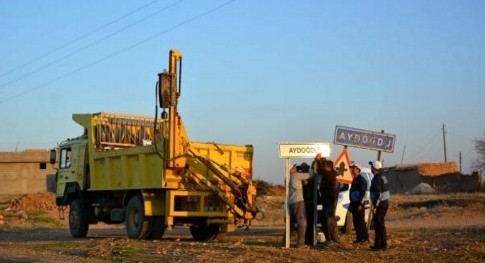 Ceylanpınar Belediyesinden Mahallelere Yeni Tabelalar