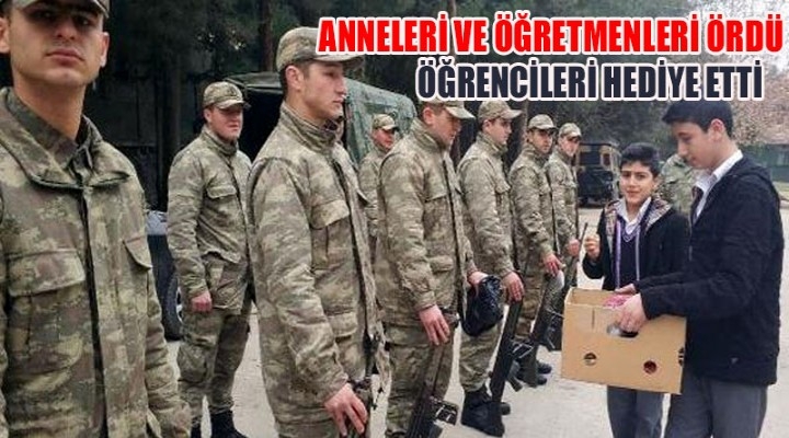 Ceylanpınar`da Öğrenci Velileri Mehmetçiğe Atkı Ördü