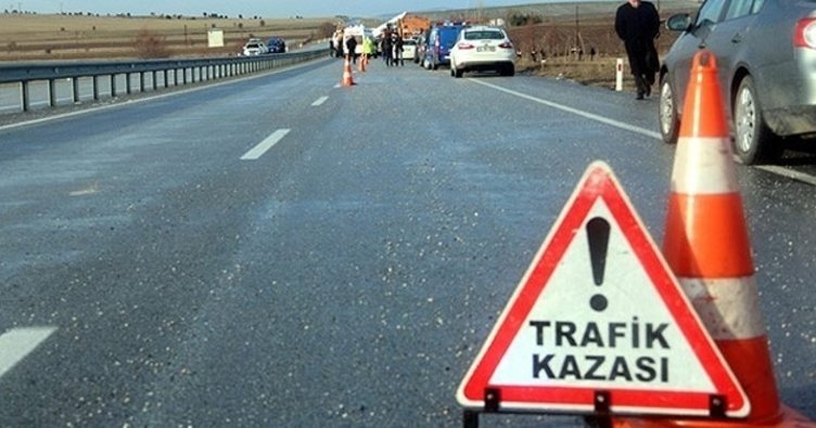 Ceylanpınar?da Trafik Kazası: 5 Yaralı