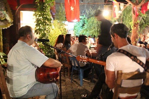 Ceylanpınar?da Türk Eğitim ? Sen?in Gecesi  Moral Verdi..