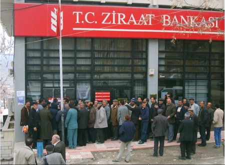 Ceylanpınar?da Ziraat Bankası Çilesi