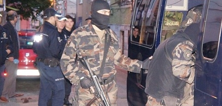 Ceylanpınar`daki Silah ve Mühimmata 3 Tutuklama