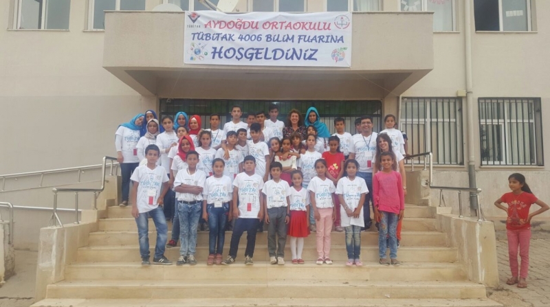 Ceylanpınarlı Öğrenciler Öğretmenleriyle İlk Defa Bilim Fuarı Açtı