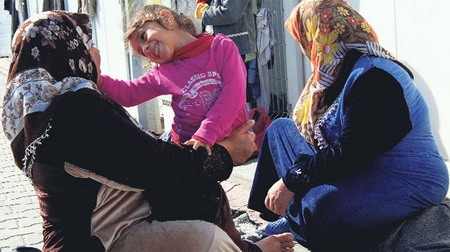 Evli Suriyeliler Şanlıurfa?ya, Bekarlar Mardin?e?