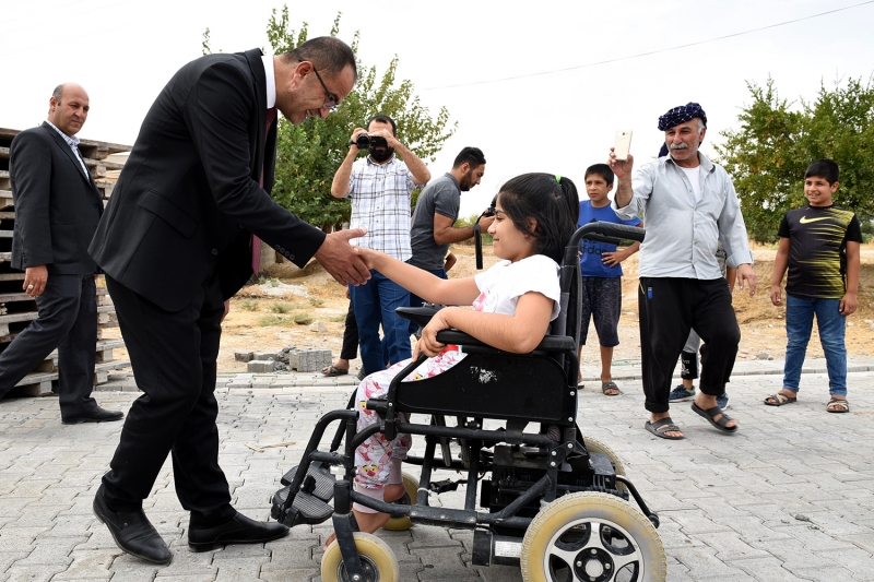 Küçük Leyla istedi Başkan Aksak yaptı