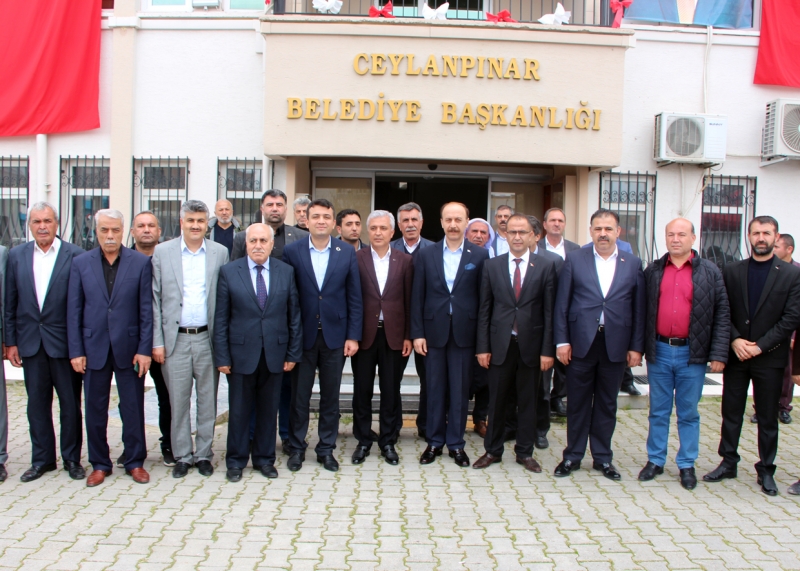 Şanlıurfa Valisi Erin, Ceylanpınar Belediyesi Başkanı Aksak`ı Ziyaret Etti