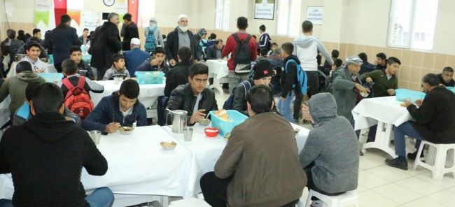 ŞANLIURFA?DA VATANDAŞLARA ÇORBA İKRAMI