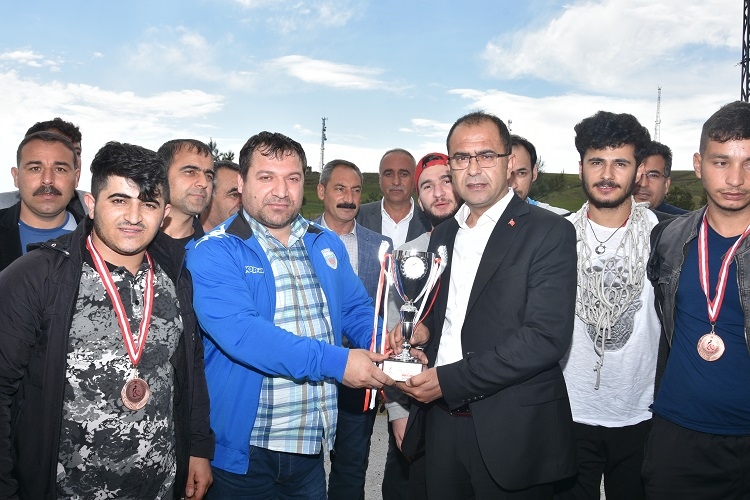 Süper Lig`e Yükselen Engelsiz Ceylanlara Coşkulu Karşılama