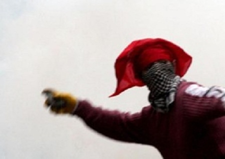 Taş atana 105 Yıl Hapis İstendi