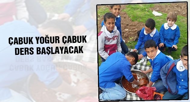 Urfa?da Öğrencilerden Öğle Arası Çiğköfte Partisi