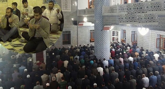 Urfa?da Regaip Kandili?nde Eller Dua İçin Açıldı