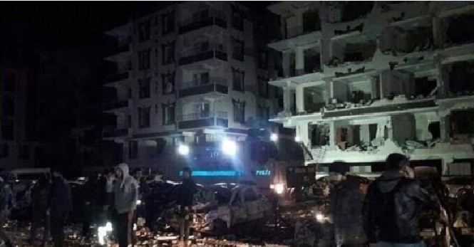 VİRANŞEHİR`DEKİ HAİN SALDIRIDA 1 TON BOMBA KULLANILMIŞ